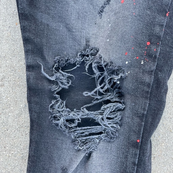 REPUTATION STUDIOS MENS BLACK PAINT SPLATTER DENIM - Picture 3 of 4